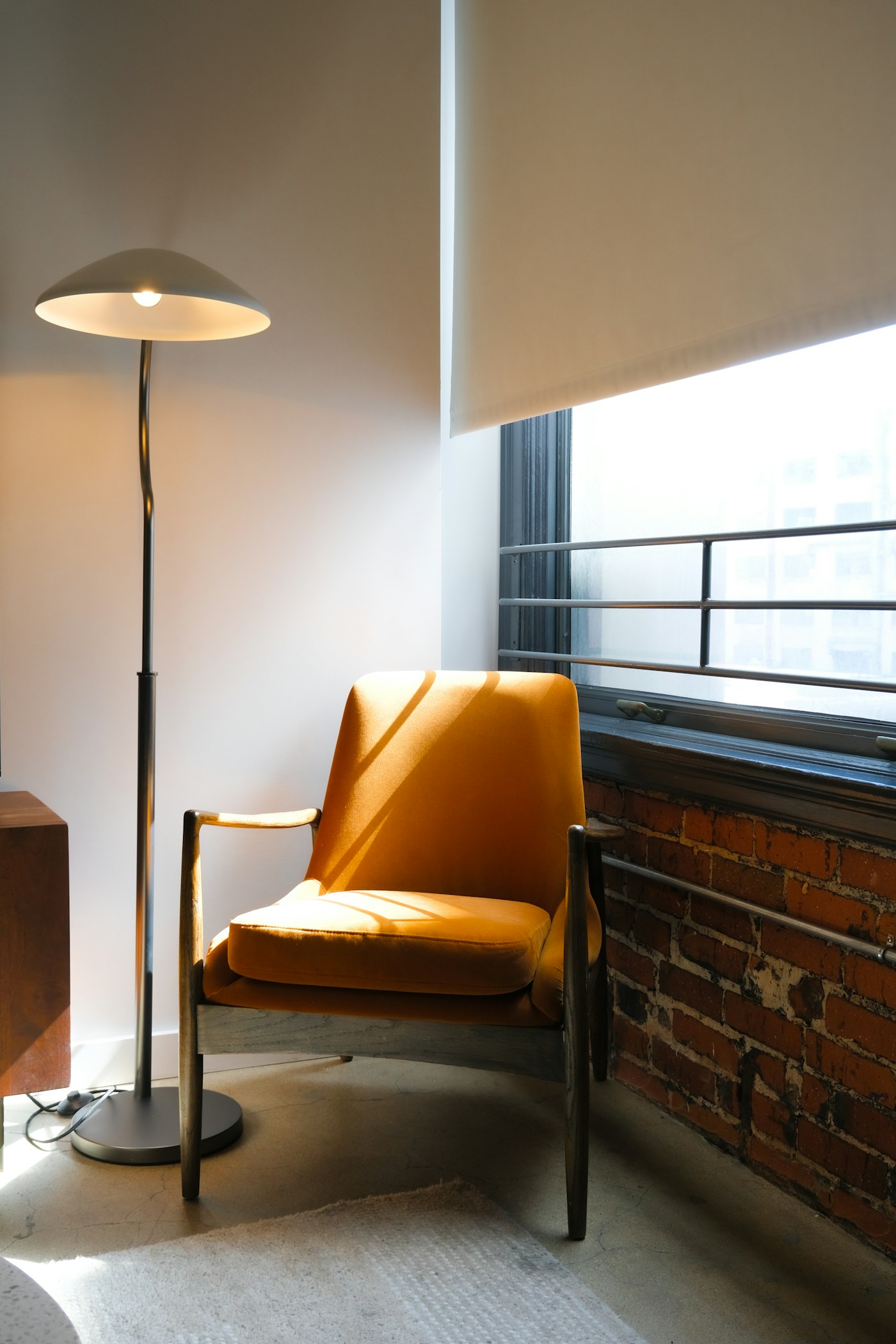 Lampara de Pie Horizonte 3